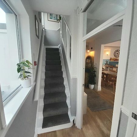Torbay Guesthouse Пейнтън Екстериор снимка