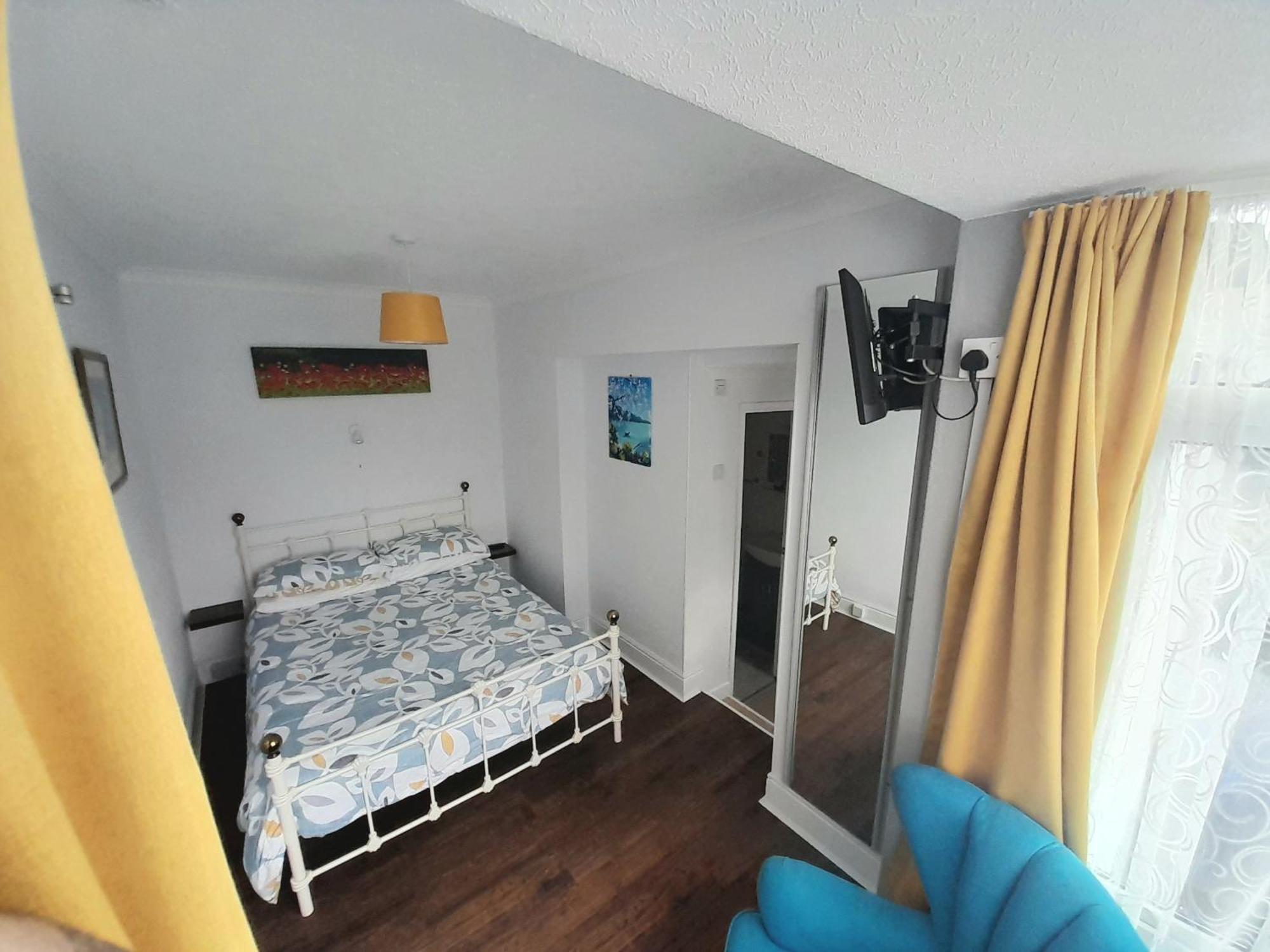 Torbay Guesthouse Пейнтън Екстериор снимка