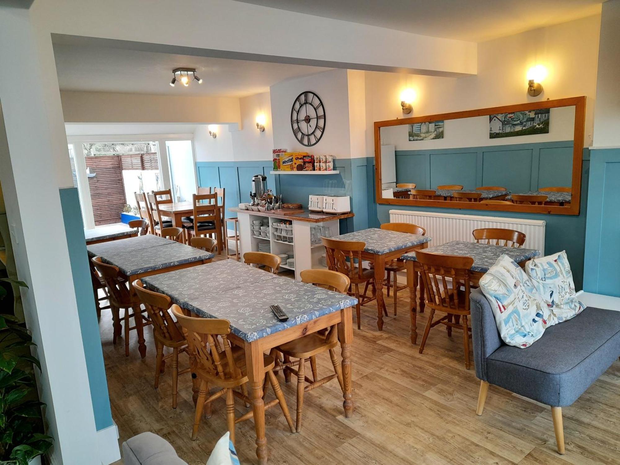 Torbay Guesthouse Пейнтън Екстериор снимка