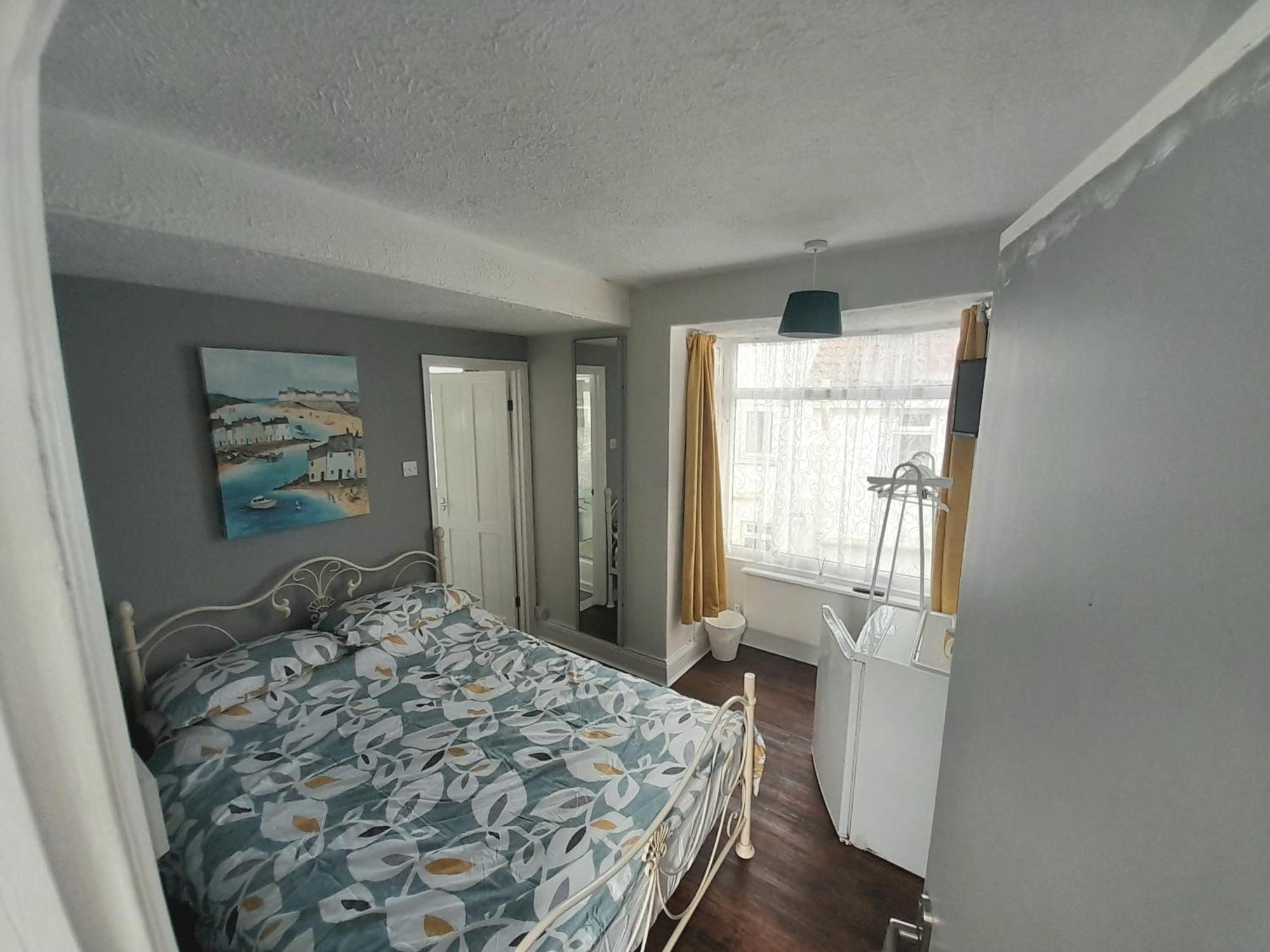 Torbay Guesthouse Пейнтън Екстериор снимка